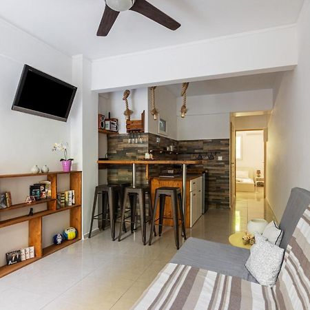 Comfy Apartment Close To Floisvos Beach Athens Ngoại thất bức ảnh