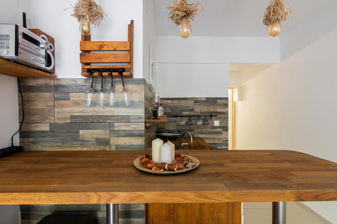 Comfy Apartment Close To Floisvos Beach Athens Ngoại thất bức ảnh