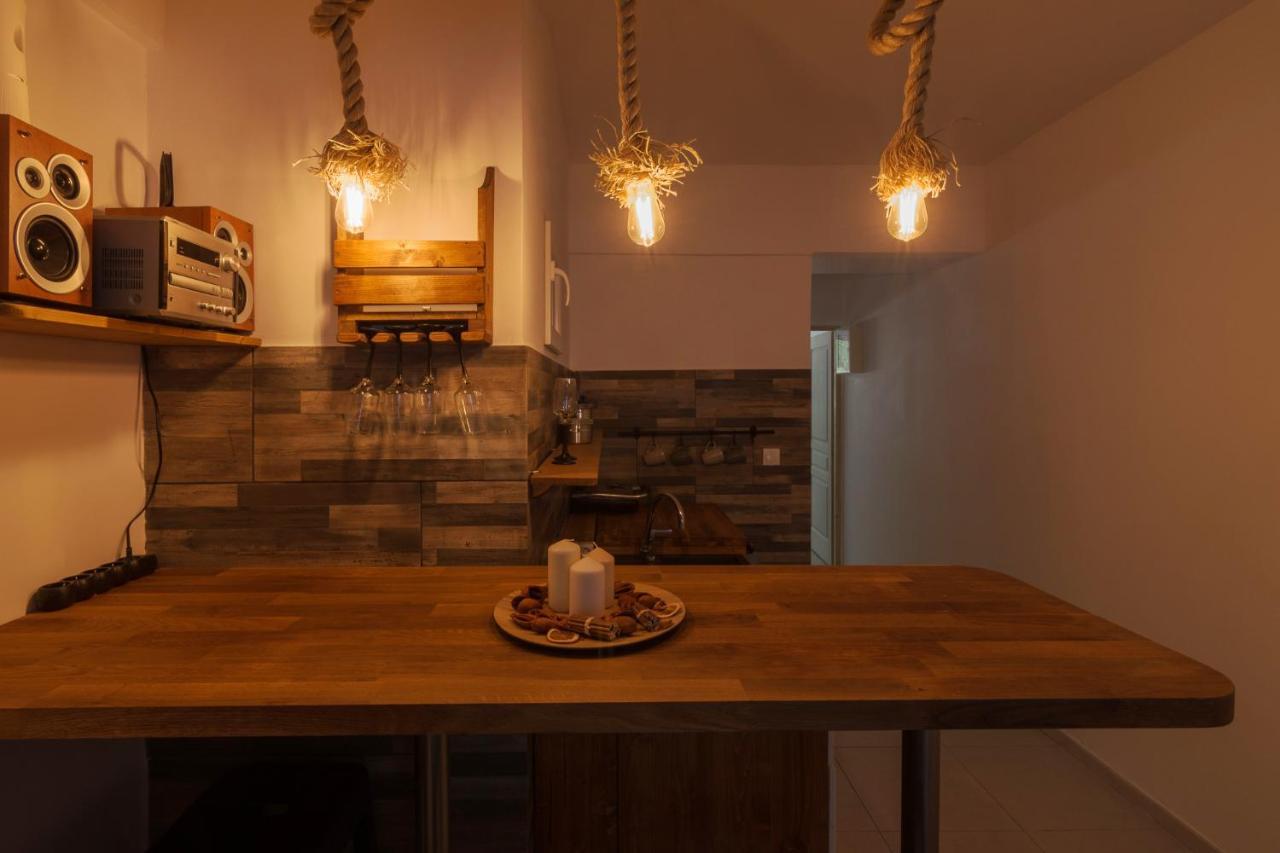 Comfy Apartment Close To Floisvos Beach Athens Ngoại thất bức ảnh